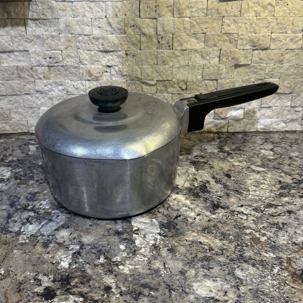 Vintage Wagner Ware Magnalite 2 Qt Aluminum Saucepan Pot & Lid Sidney-4682